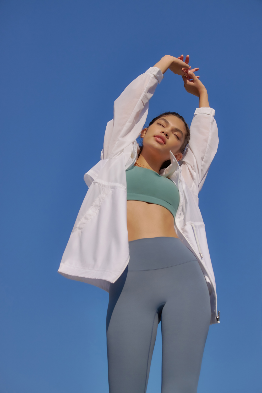 Feather Mid Windbreaker